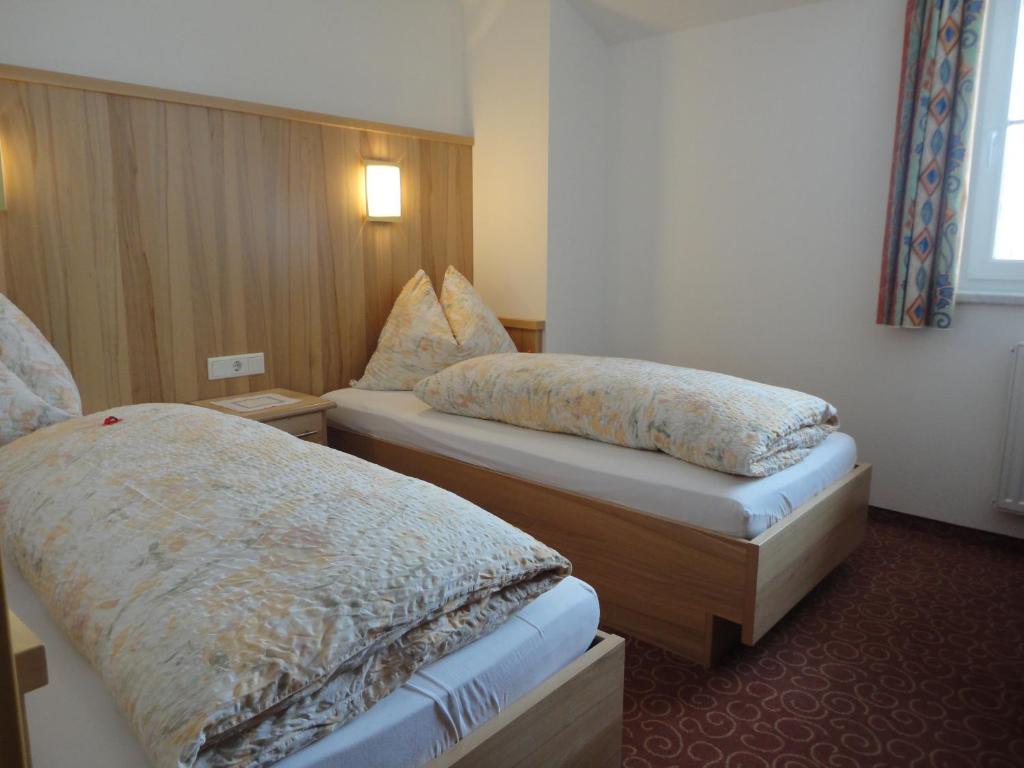 莱奥冈 Gasthof Brentwirt旅馆 客房 照片